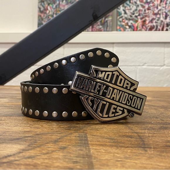 Harley-Davidson Accessories - Harley Davidson Silver Buckle Logo Black Leather Belt 36”